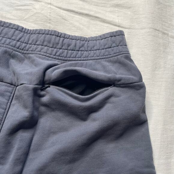 On Cloud Sweat Shorts Size Medium Men's Cotton Athleisure Comfy Stretch - Picture 5 of 7